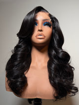 18” Chinese Wavy Wig – 5x5 HD Lace, Glueless, Pre-Plucked